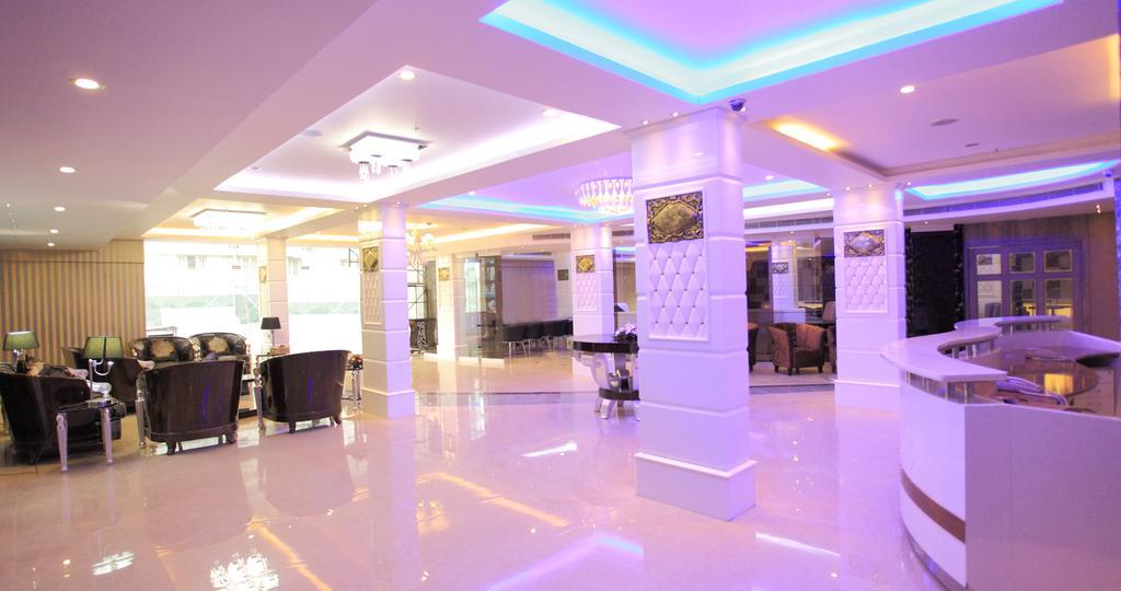 Pgs韦丹塔酒店 Kochi 外观 照片